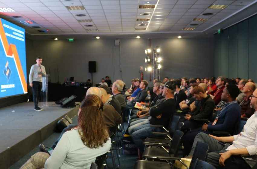  Sinduscon-RS marcou presença na 23ª Construsul promovendo palestras
