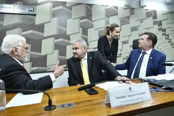  CAE aprova desoneração da folha para setores da economia até 2027