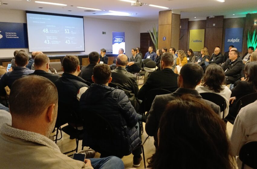  Happy Hour do Sinduscon-RS reúne especialistas e debate futuro do mercado imobiliário em Porto Alegre